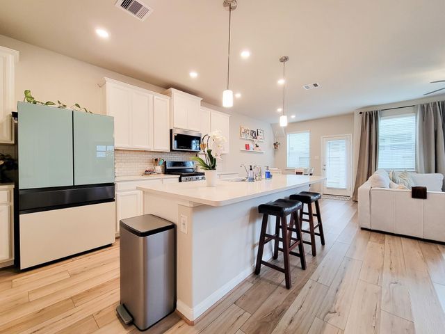 1510 Lakeline Oak Drive, Houston, TX 77084