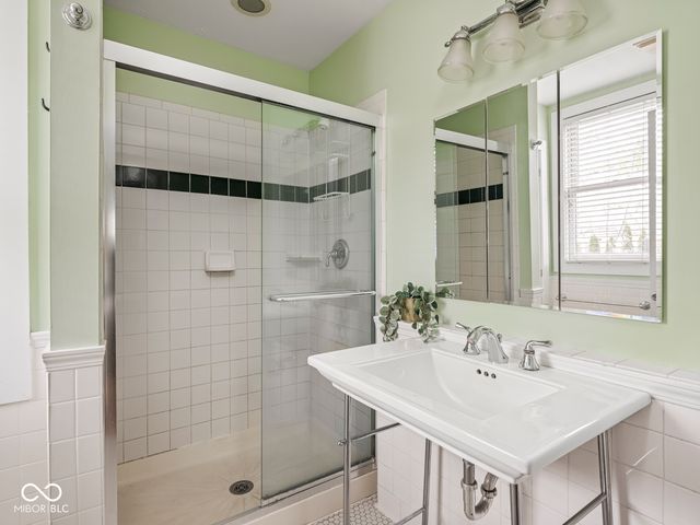 1805 N Alabama Street, Indianapolis, IN 46202