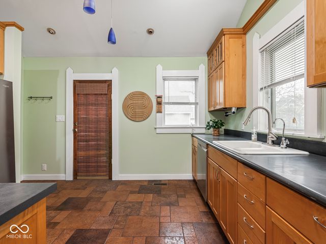 1805 N Alabama Street, Indianapolis, IN 46202