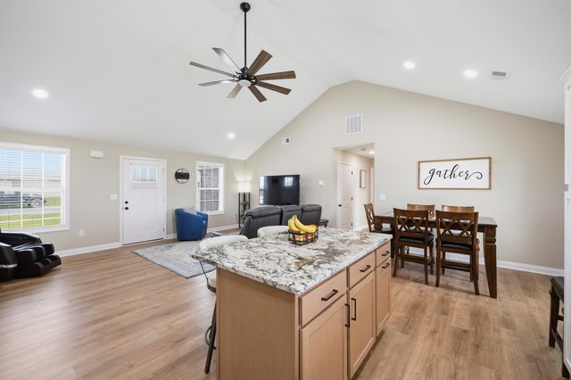 450 Wyldwood Way, Berea, KY 40403