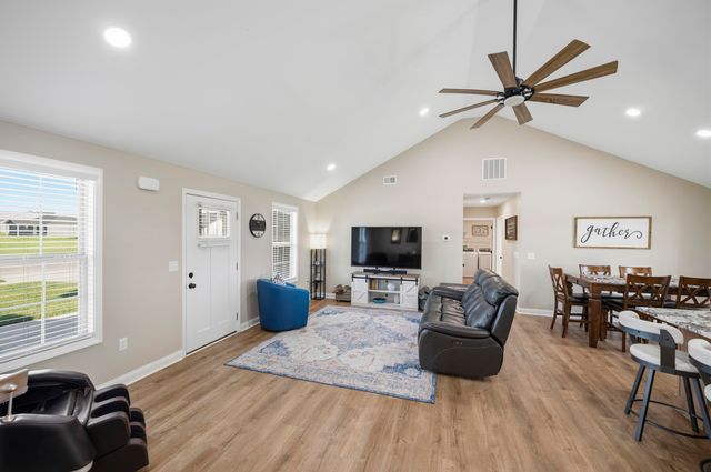 450 Wyldwood Way, Berea, KY 40403