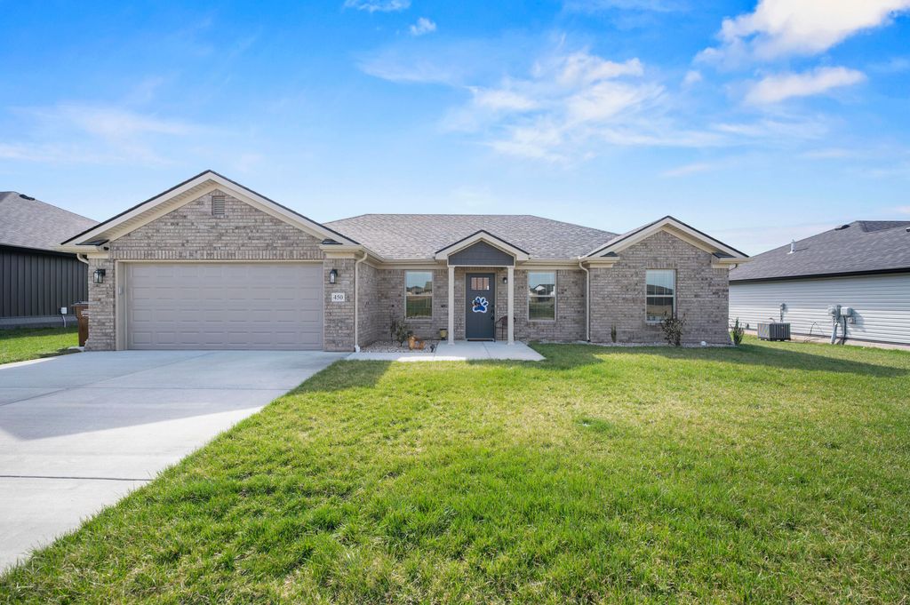 450 Wyldwood Way, Berea, KY 40403