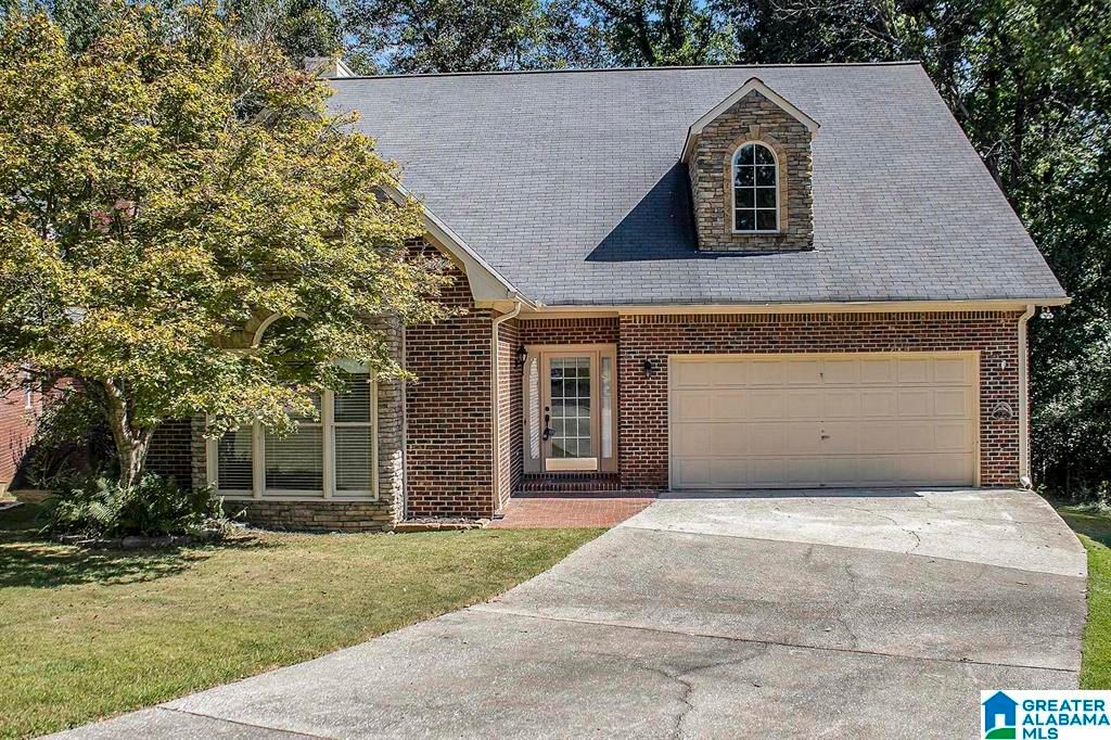 2512 CHRISTIE CIRCLE, Hoover, AL 35226