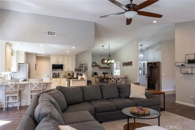 4454 Kenai Court, Santa Maria, CA 93455