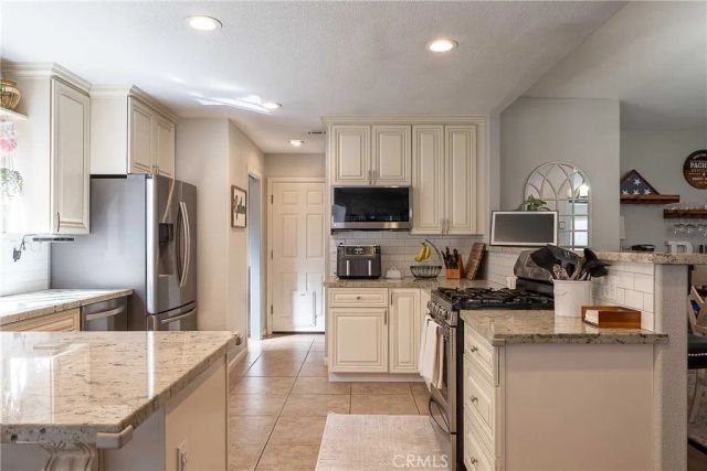 4454 Kenai Court, Santa Maria, CA 93455