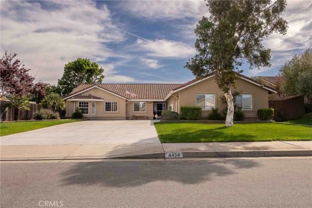 4454 Kenai Court, Santa Maria, CA 93455