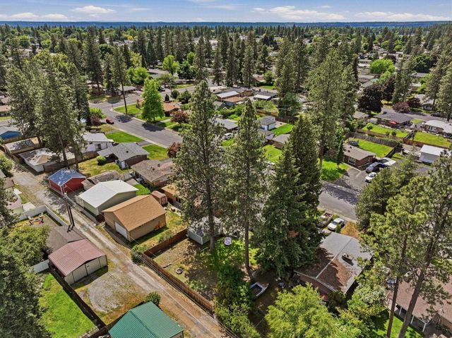6808 N Stevens St, Spokane, WA 99208