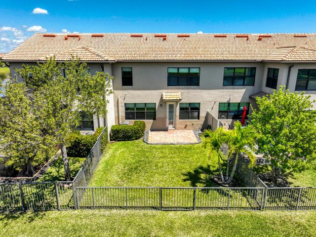 8301 Rearing Lane, Lake Worth, FL 33467