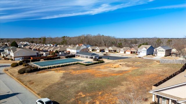 220 Scottish Avenue, Simpsonville, SC 29680