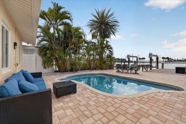 16126 4TH STREET E, Redington Beach, FL 33708