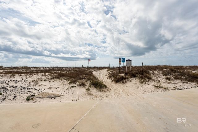 479 E Buchanan Court, Gulf Shores, AL 36542