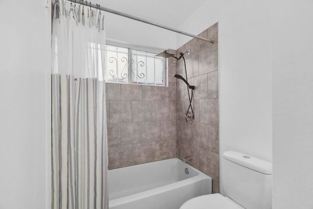 385 Bermuda Drive SE, Rio Rancho, NM 87124