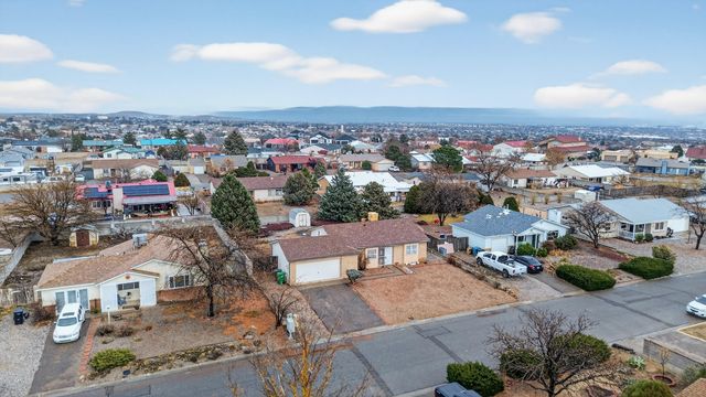 385 Bermuda Drive SE, Rio Rancho, NM 87124