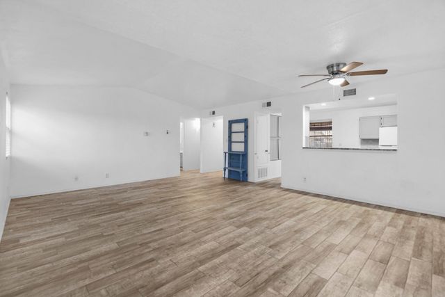 385 Bermuda Drive SE, Rio Rancho, NM 87124