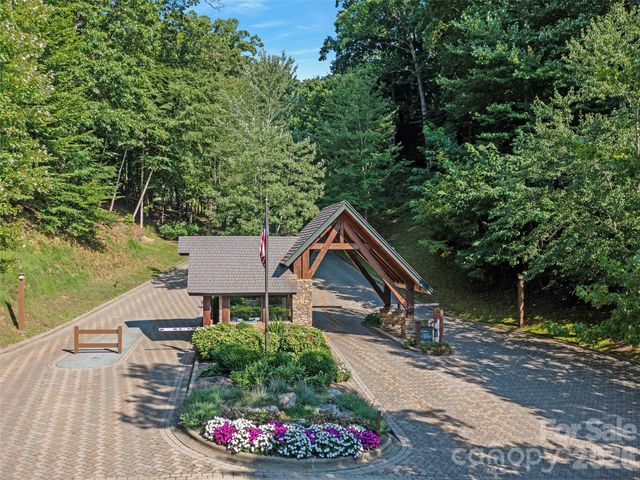 Lot 30 Mountain Air Drive, Burnsville, NC 28714