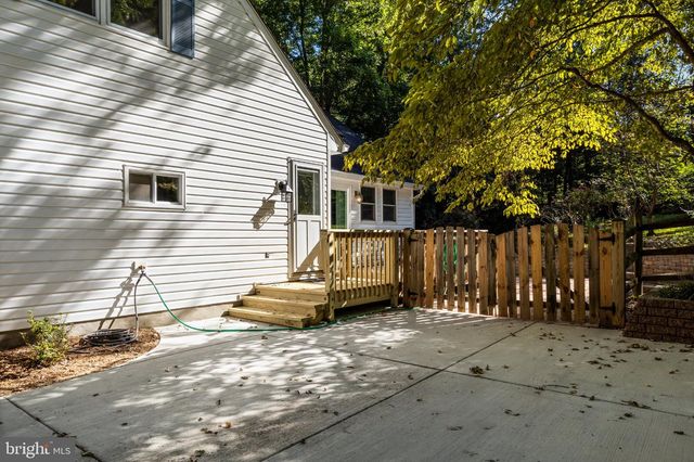 1341 CALVERT BEACH RD, Saint Leonard, MD 20685