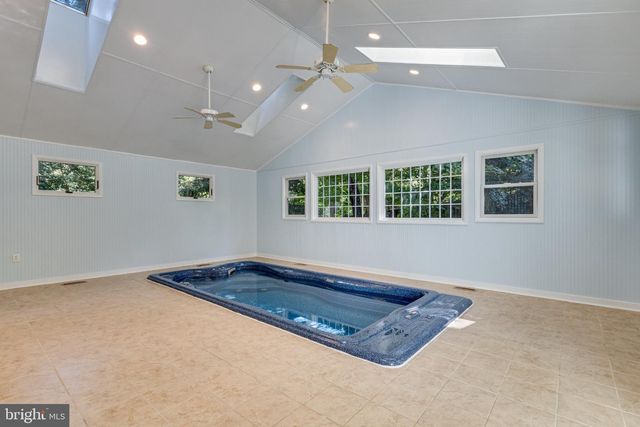 1341 CALVERT BEACH RD, Saint Leonard, MD 20685