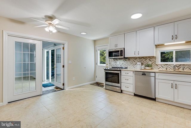 1341 CALVERT BEACH RD, Saint Leonard, MD 20685