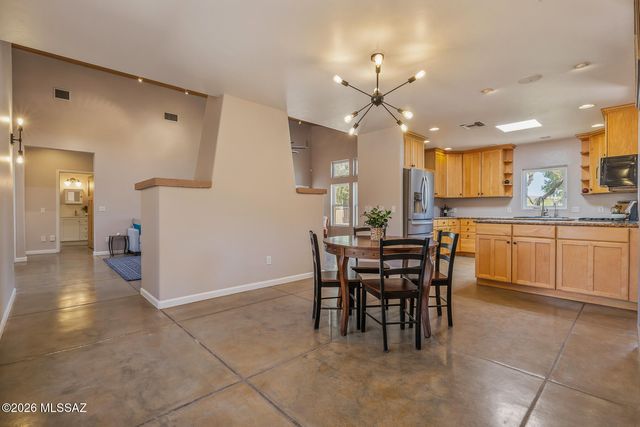 2202 N Conestoga Avenue, Tucson, AZ 85749