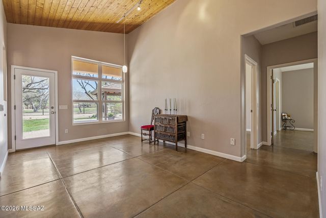 2202 N Conestoga Avenue, Tucson, AZ 85749