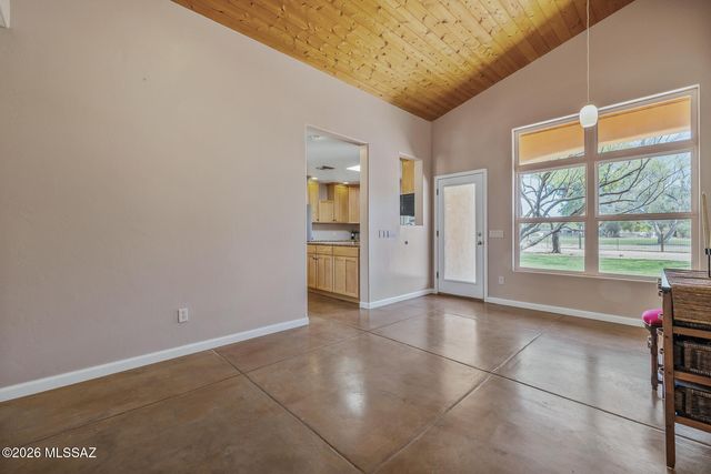 2202 N Conestoga Avenue, Tucson, AZ 85749