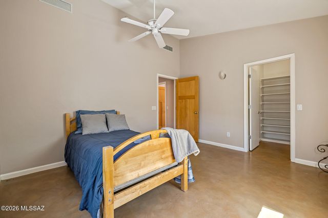 2202 N Conestoga Avenue, Tucson, AZ 85749