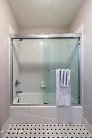 2202 N Conestoga Avenue, Tucson, AZ 85749