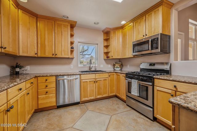 2202 N Conestoga Avenue, Tucson, AZ 85749