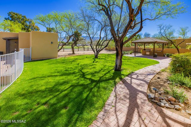 2202 N Conestoga Avenue, Tucson, AZ 85749