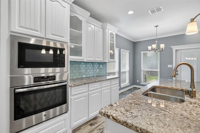 6541 Paddington Dr, Corpus Christi, TX 78414