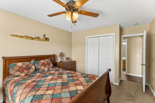15 Aspen Hills Dr, Fayetteville, TN 37334