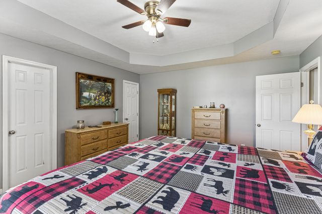 15 Aspen Hills Dr, Fayetteville, TN 37334