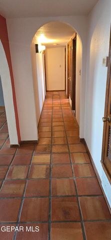 6224 LLANO LIBRE Way, El Paso, TX 79912