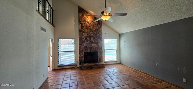 6224 LLANO LIBRE Way, El Paso, TX 79912