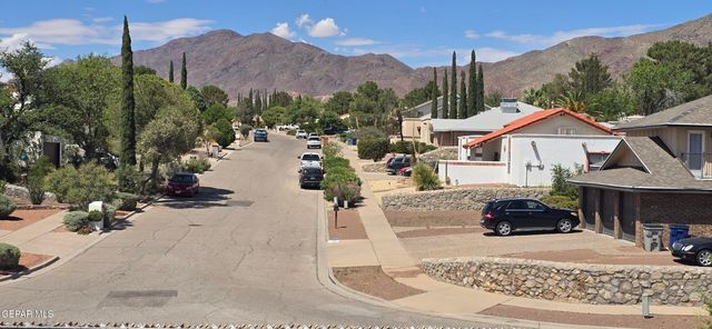 6224 LLANO LIBRE Way, El Paso, TX 79912