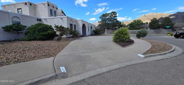 6224 LLANO LIBRE Way, El Paso, TX 79912