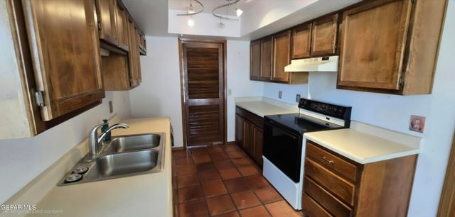 6224 LLANO LIBRE Way, El Paso, TX 79912