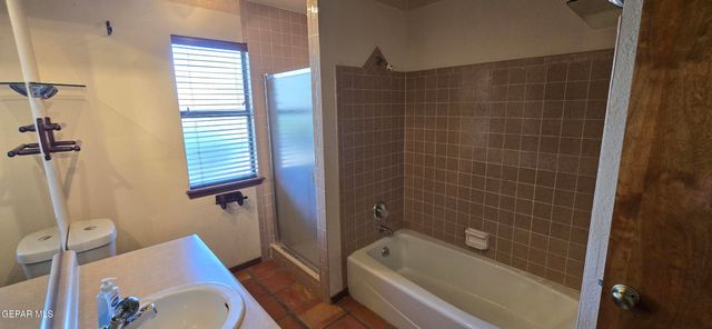6224 LLANO LIBRE Way, El Paso, TX 79912