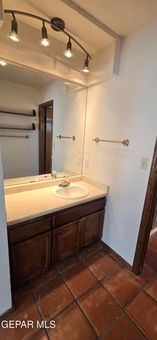 6224 LLANO LIBRE Way, El Paso, TX 79912