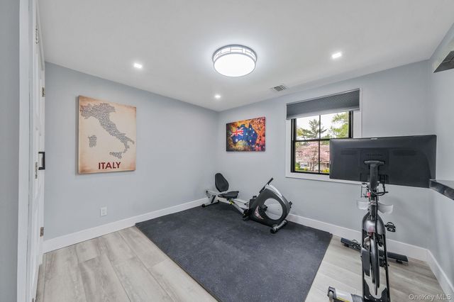 26 Millbrook Drive, Stony Brook, NY 11790