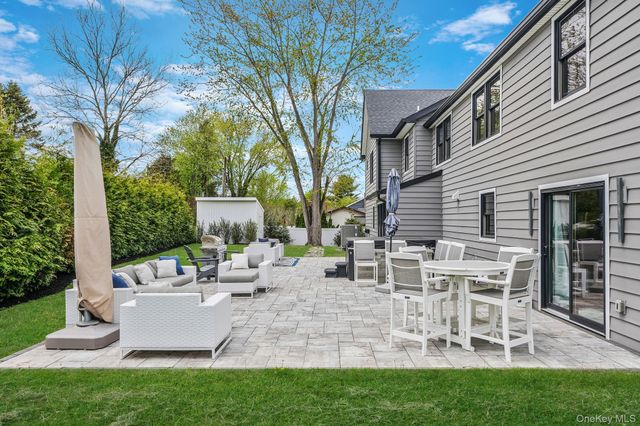26 Millbrook Drive, Stony Brook, NY 11790