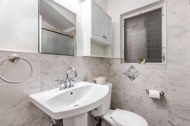 7111 Washington Avenue, Lake Worth, FL 33462