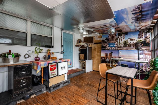 7111 Washington Avenue, Lake Worth, FL 33462