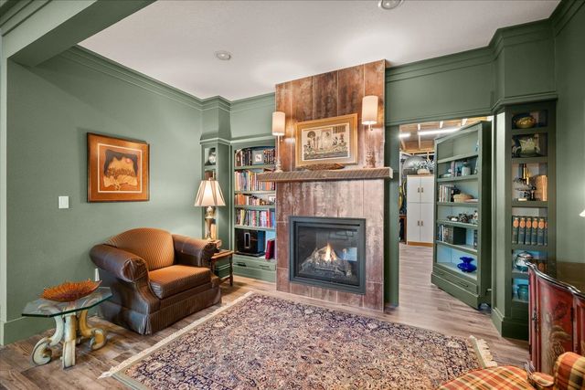 2107 E Peachtree Ct, Spokane, WA 99203