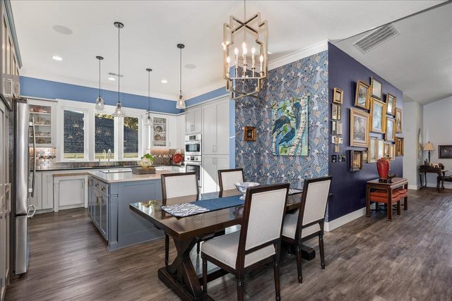 2107 E Peachtree Ct, Spokane, WA 99203