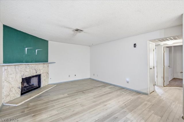 753 Rock Springs Drive 102, Las Vegas, NV 89128