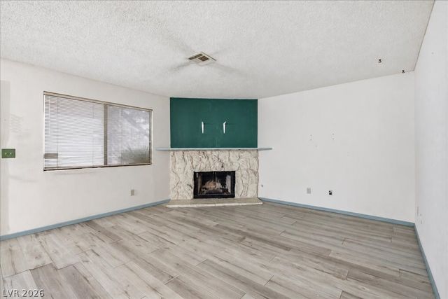 753 Rock Springs Drive 102, Las Vegas, NV 89128