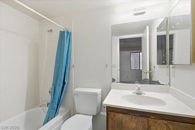 753 Rock Springs Drive 102, Las Vegas, NV 89128