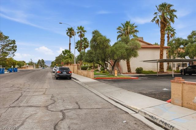 753 Rock Springs Drive 102, Las Vegas, NV 89128