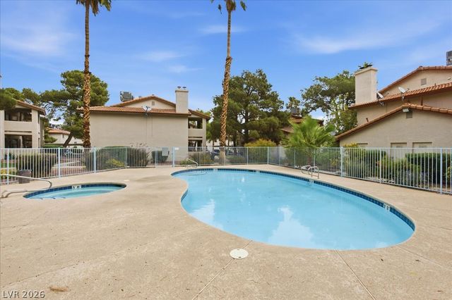 753 Rock Springs Drive 102, Las Vegas, NV 89128